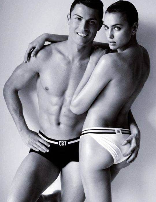 【外人】クリスティアーノ･ロナウド(Cristiano Ronaldo)のとんでもなく美人な恋人イリーナ･シェイク(Irina Shayk)の巨乳おっぱいポルノ画像 3147