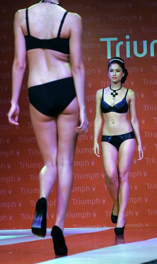 【外人】インド･ムンバイで開催されたトリンプ（Triumph）のファッションショーの下着美女ポルノ画像 733