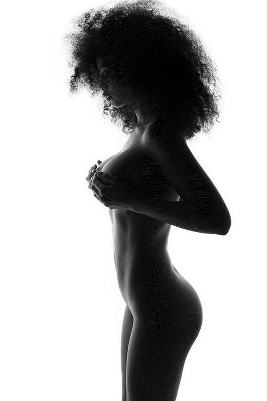 【外人】黒光りした裸体が神々しい黒人美女たちのセクシーおっぱいヌードポルノ画像 3143